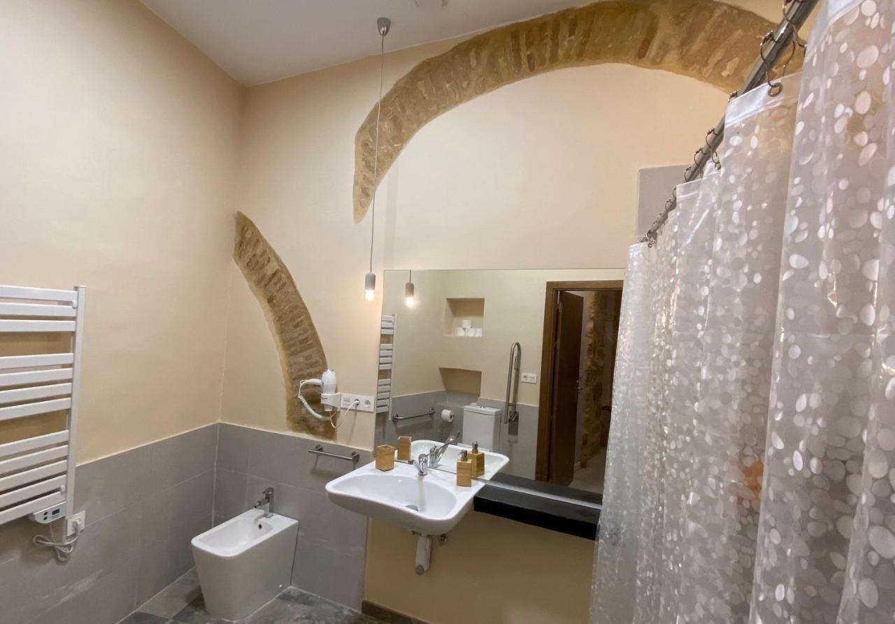 Gadeiras Suites - Apartamentos Turisticos De 2 Llaves Cádiz Exterior foto